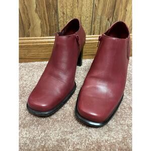 Hillard & Hanson spicy red zip boots chunky heel womens 7.5 leather s‎quare toe